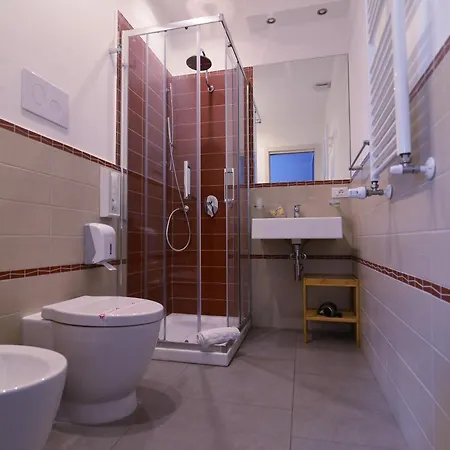 Le Porte Del Centro Bed & Breakfast 4*