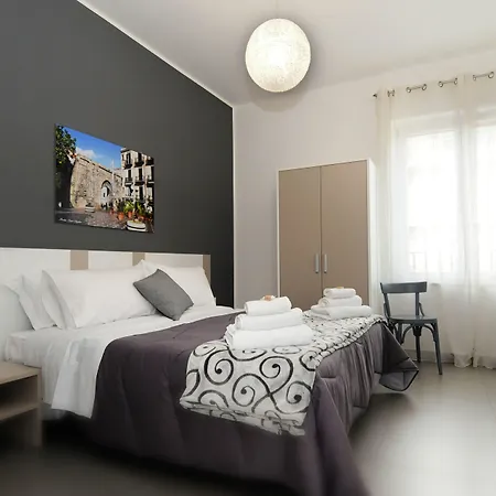 ベッド・アンド・ブレックファスト Le Porte Del Centro 4*
