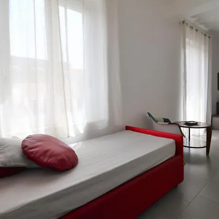 Le Porte Del Centro Bed & Breakfast 4*