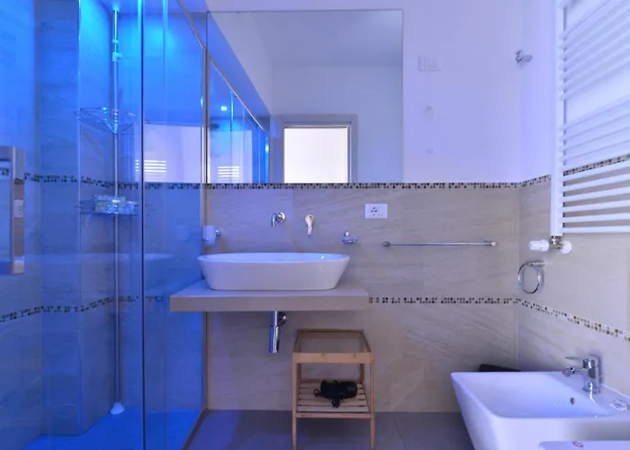 Le Porte Del Centro Bed & Breakfast 4*